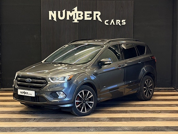Ford Kuga 2 of 26