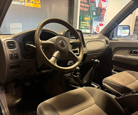 Nissan Navara 18 of 23