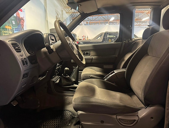 Nissan Navara 17 of 23