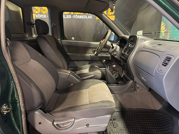 Nissan Navara 22 of 23