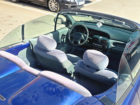 Renault Megane 10 of 17