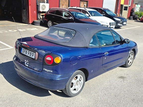 Renault Megane 16 of 17