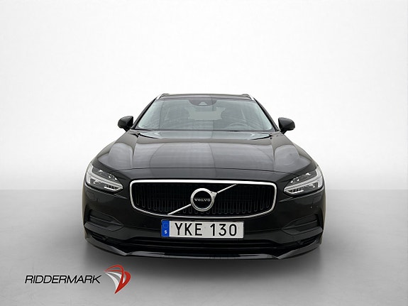 Volvo V90 2 of 5