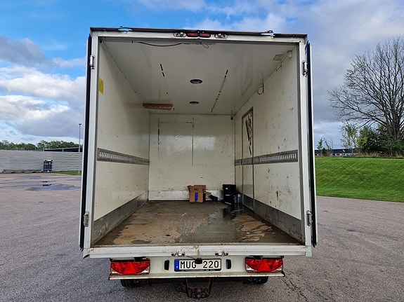 Peugeot Boxer 2 of 4