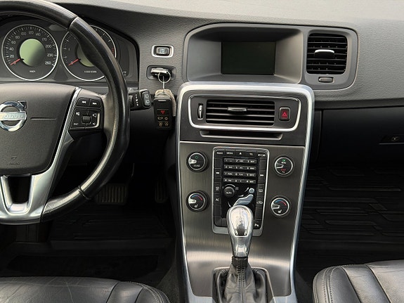 Volvo V60 20 of 27