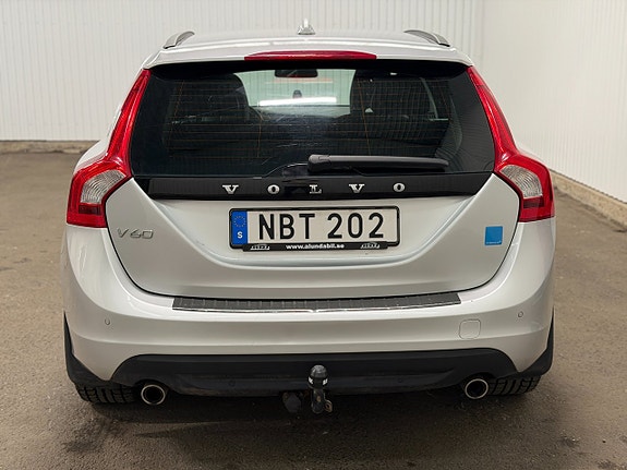 Volvo V60 6 of 27