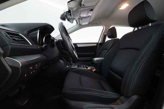 Subaru Outback 9 of 28