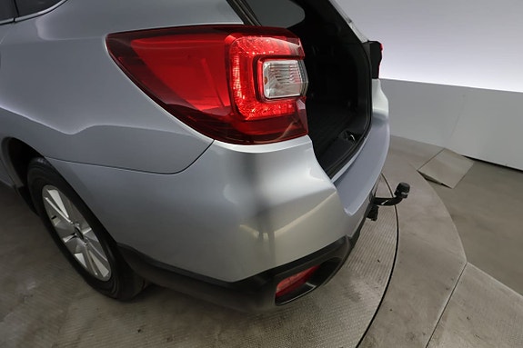 Subaru Outback 7 of 28