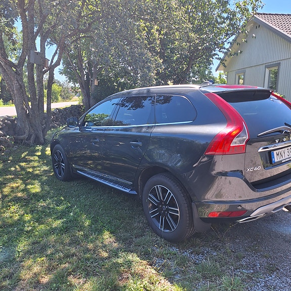 Volvo XC60 5 of 5