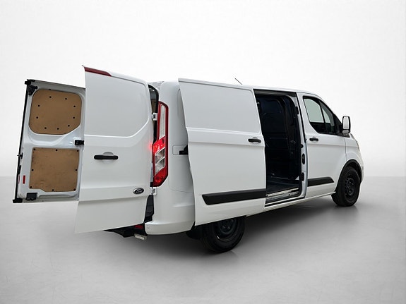 Ford Transit Custom 12 of 30