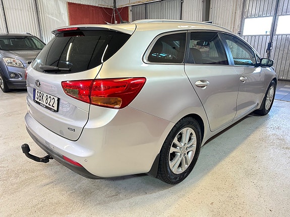 Kia Ceed 4 of 16