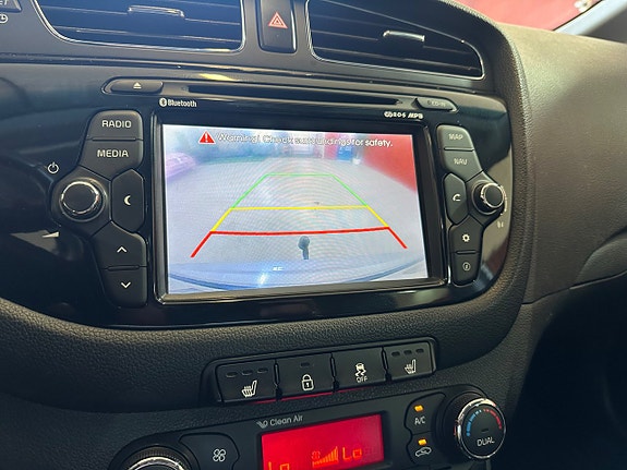 Kia Ceed 15 of 16