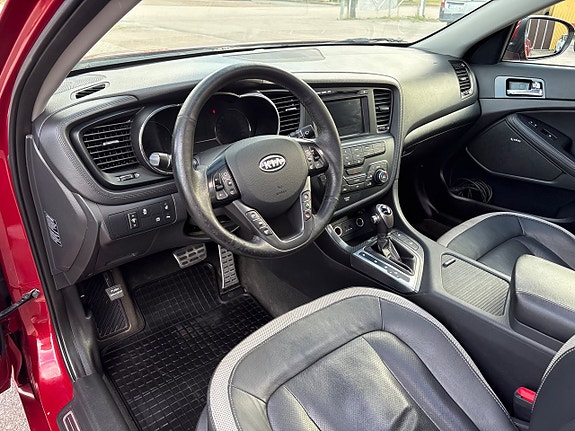 Kia Optima 9 of 18
