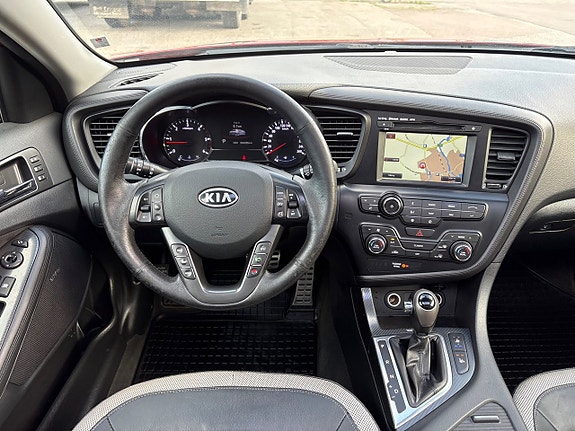 Kia Optima 8 of 18