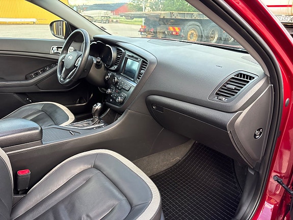 Kia Optima 11 of 18
