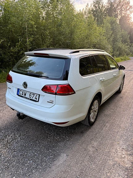 Volkswagen Golf VII 4 of 7
