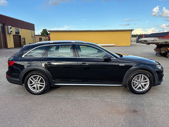 Audi A4 allroad 4 of 5