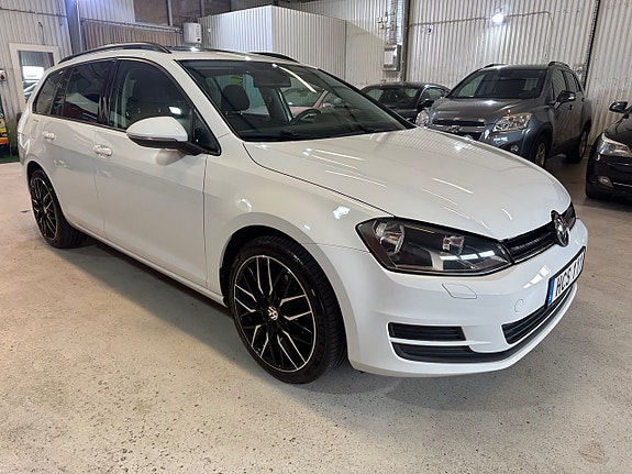 Volkswagen Golf VII 3 of 16