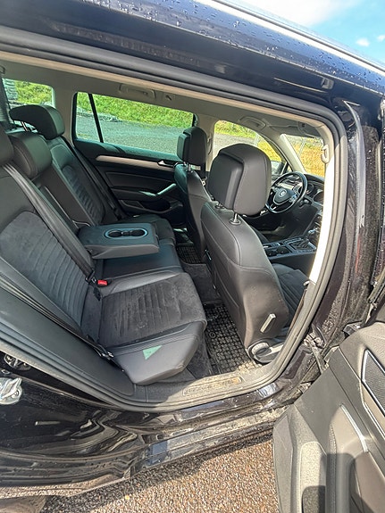Volkswagen Passat 8 of 9