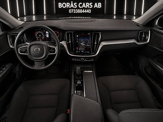 Volvo V60 Cross Country 9 of 15