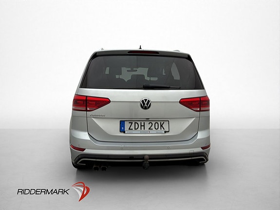 Volkswagen Touran 5 of 28