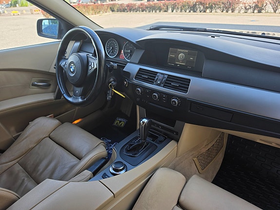 BMW 520d 20 of 25