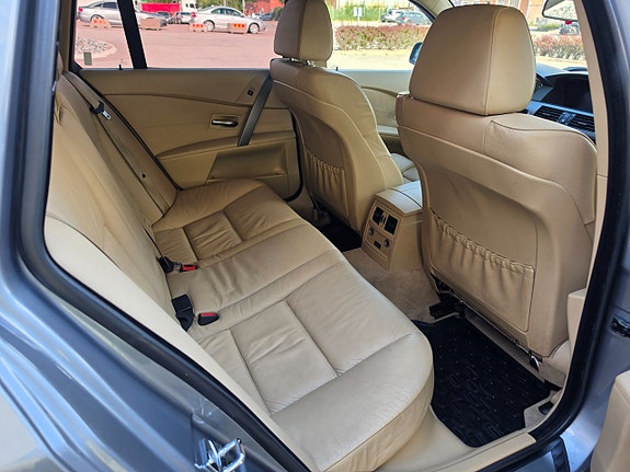BMW 520d 17 of 25
