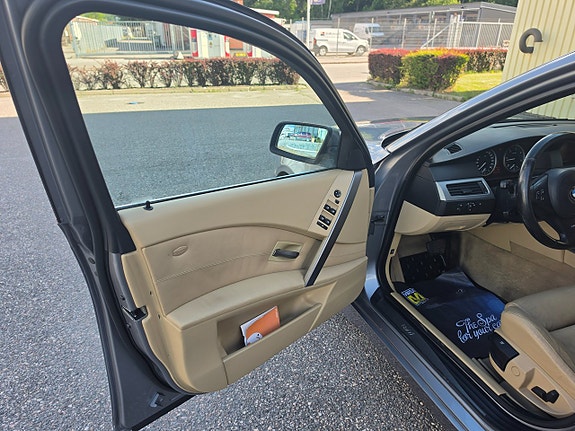 BMW 520d 11 of 25