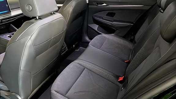 Volkswagen Golf I 11 of 24