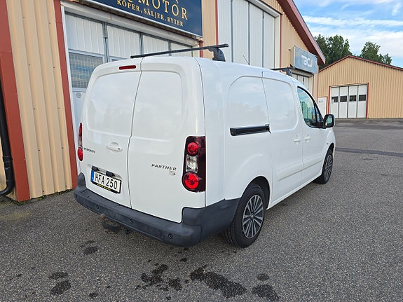 Peugeot Partner 4 of 5
