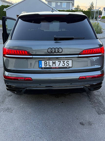 Audi Q7 3 of 10