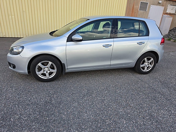 Volkswagen Golf VI 9 of 19