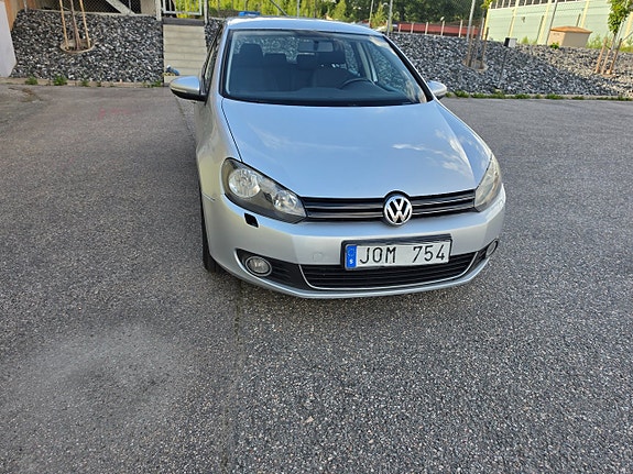 Volkswagen Golf VI 14 of 19