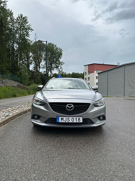 Mazda 6 2 of 5