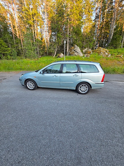 Ford Focus 6 of 16