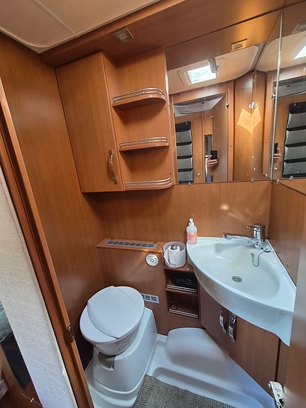 Knaus Südwind 580 UK 5 of 5
