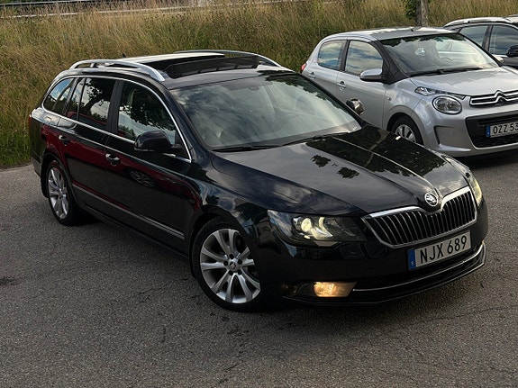 Skoda Superb 10 of 11