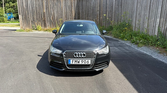 Audi A1 2 of 10
