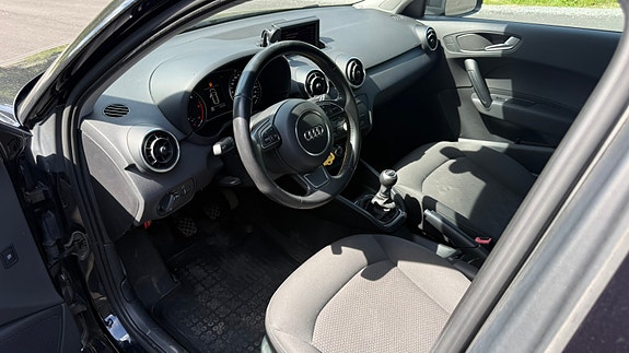 Audi A1 8 of 10