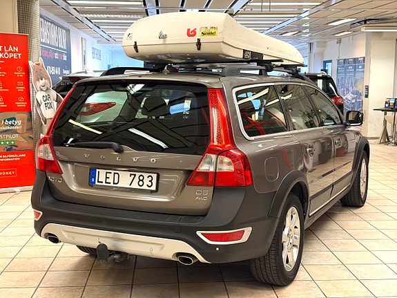 Volvo XC70 3 of 5