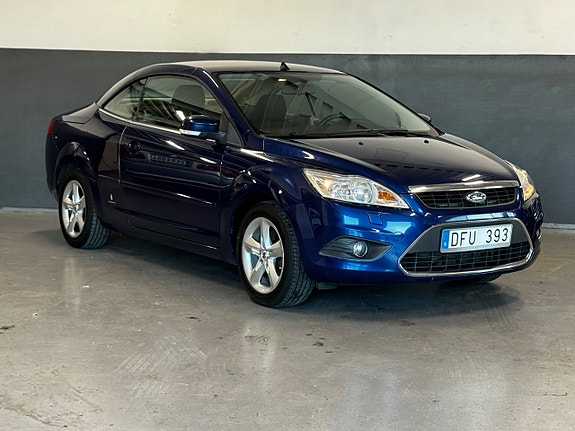 Ford Focus CC 4 of 5