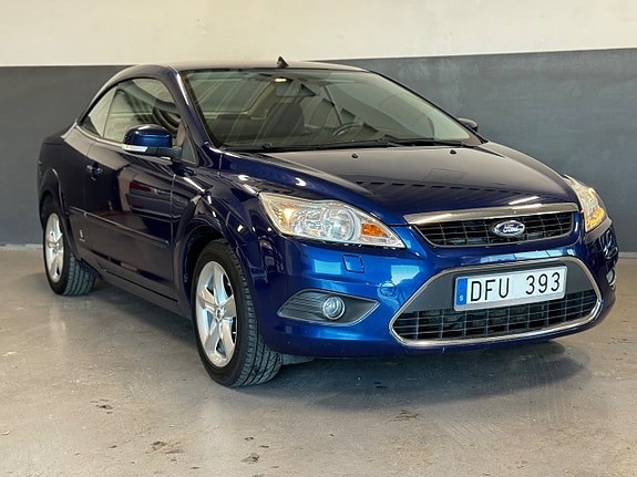 Ford Focus CC 3 of 5