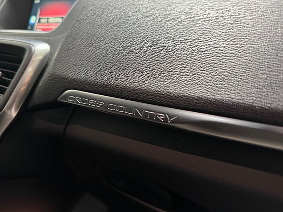 Volvo V40 Cross Country 14 of 15