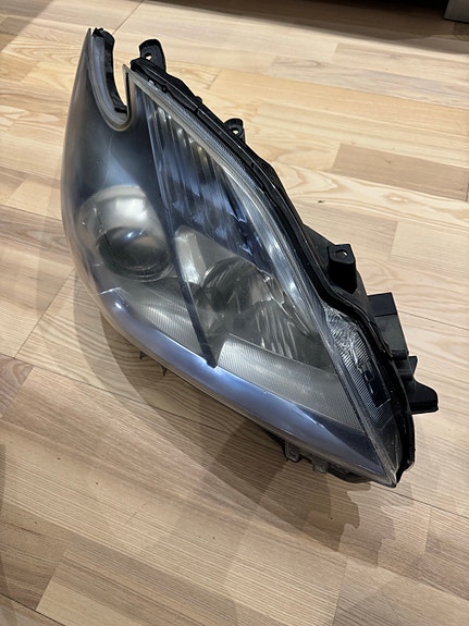 Toyota strålkastare / framlykta