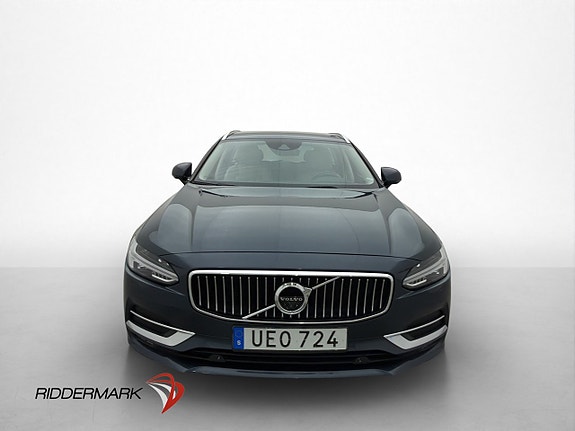 Volvo V90 2 of 5
