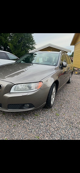 Volvo V70 4 of 4