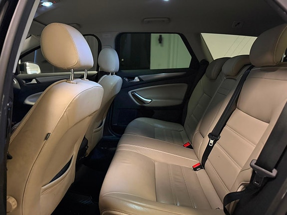 Ford Mondeo 8 of 20