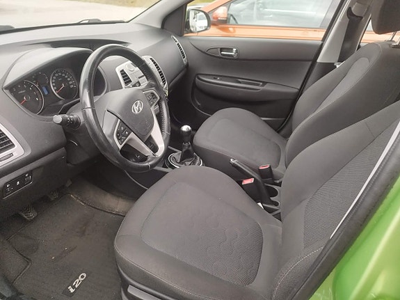 Hyundai i20 3 of 3