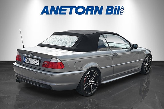 BMW 320 3 of 5