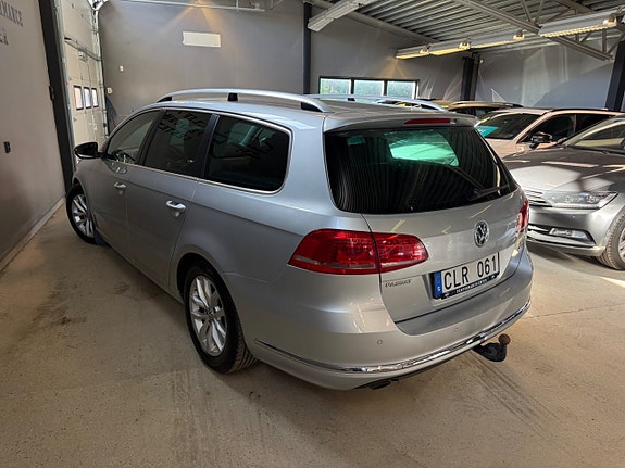 Volkswagen Passat 6 of 15